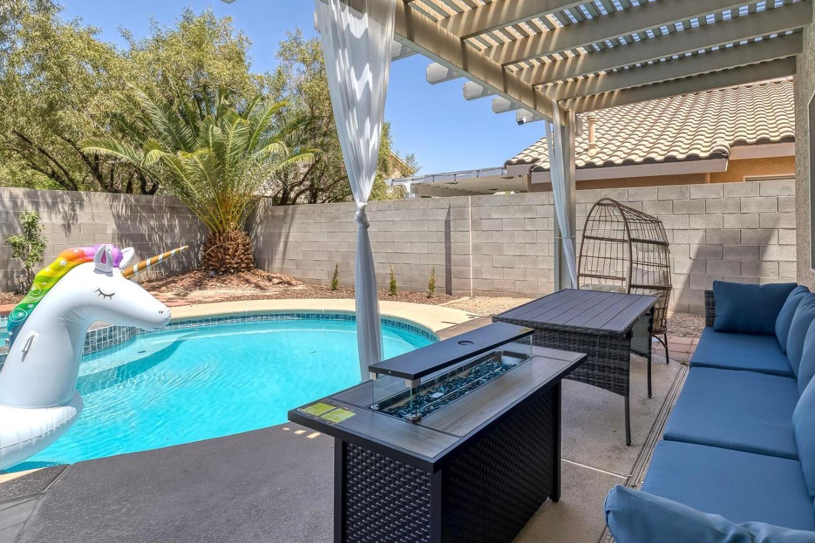 Modern Home In Las Vegas Near Strip With Pool And Jacuzzi 외부 사진